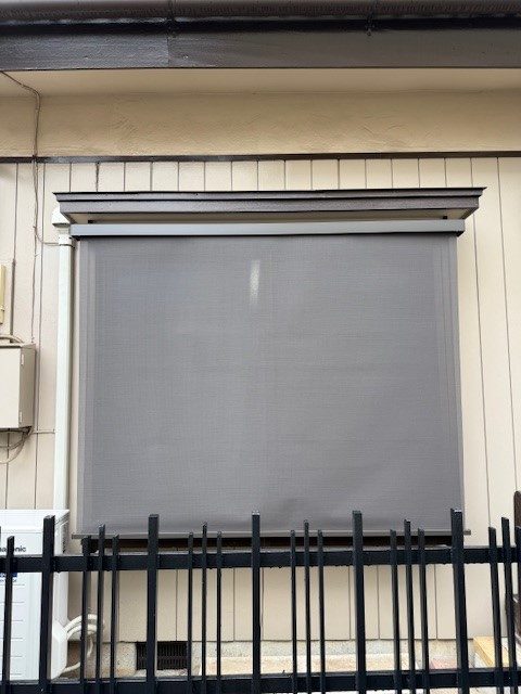 LIXIL　外付スクリーン　スタイルシェード　Ｒ7.12施工